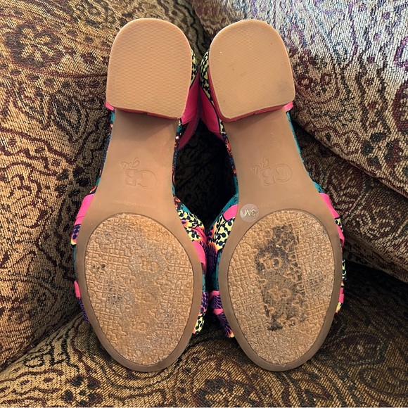 GB Girls Rhosie Floral Big Girl Sandals - Picture 3 of 5